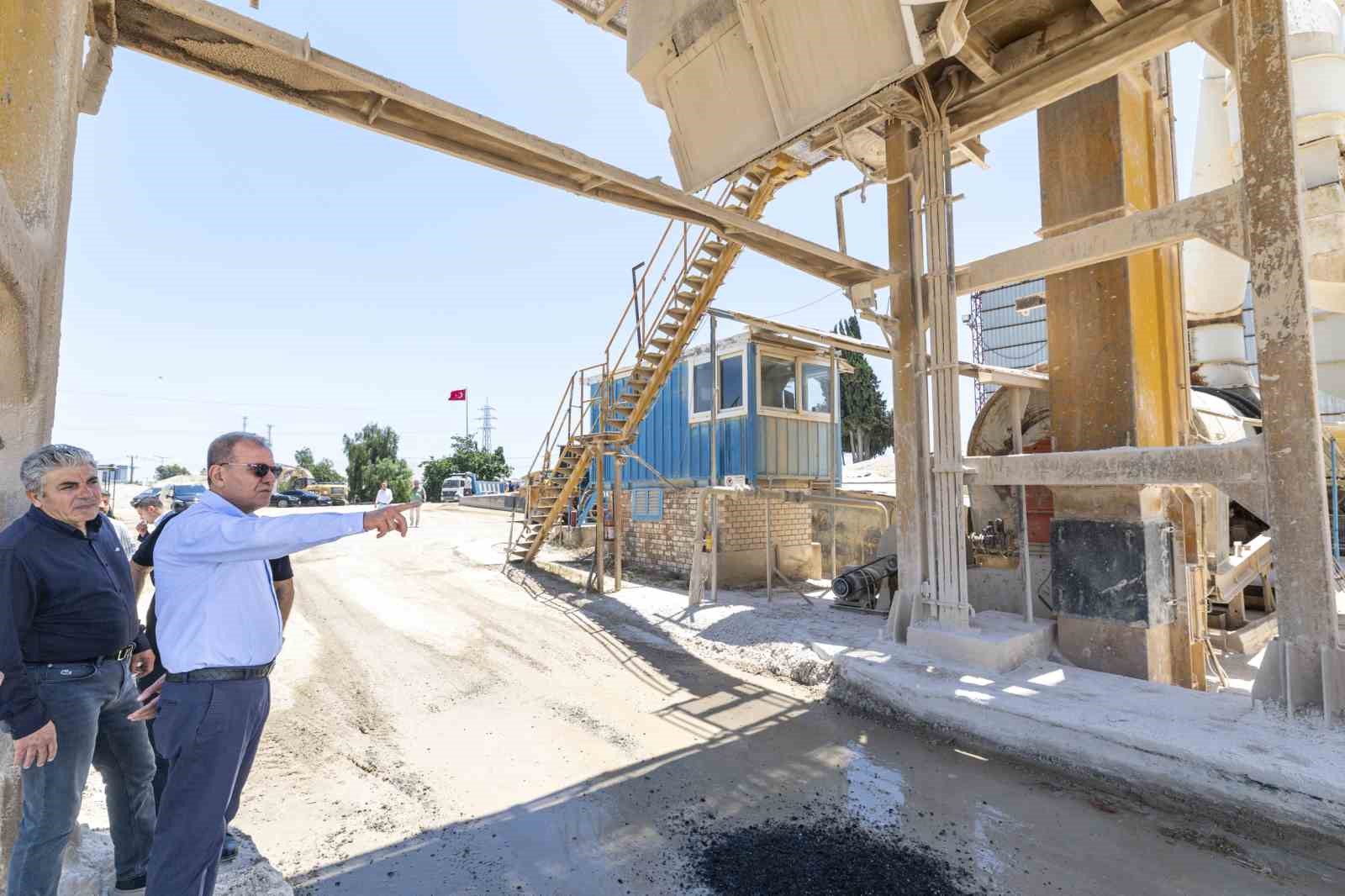 Mersin’de yol yapım hizmetlerine modern merkez