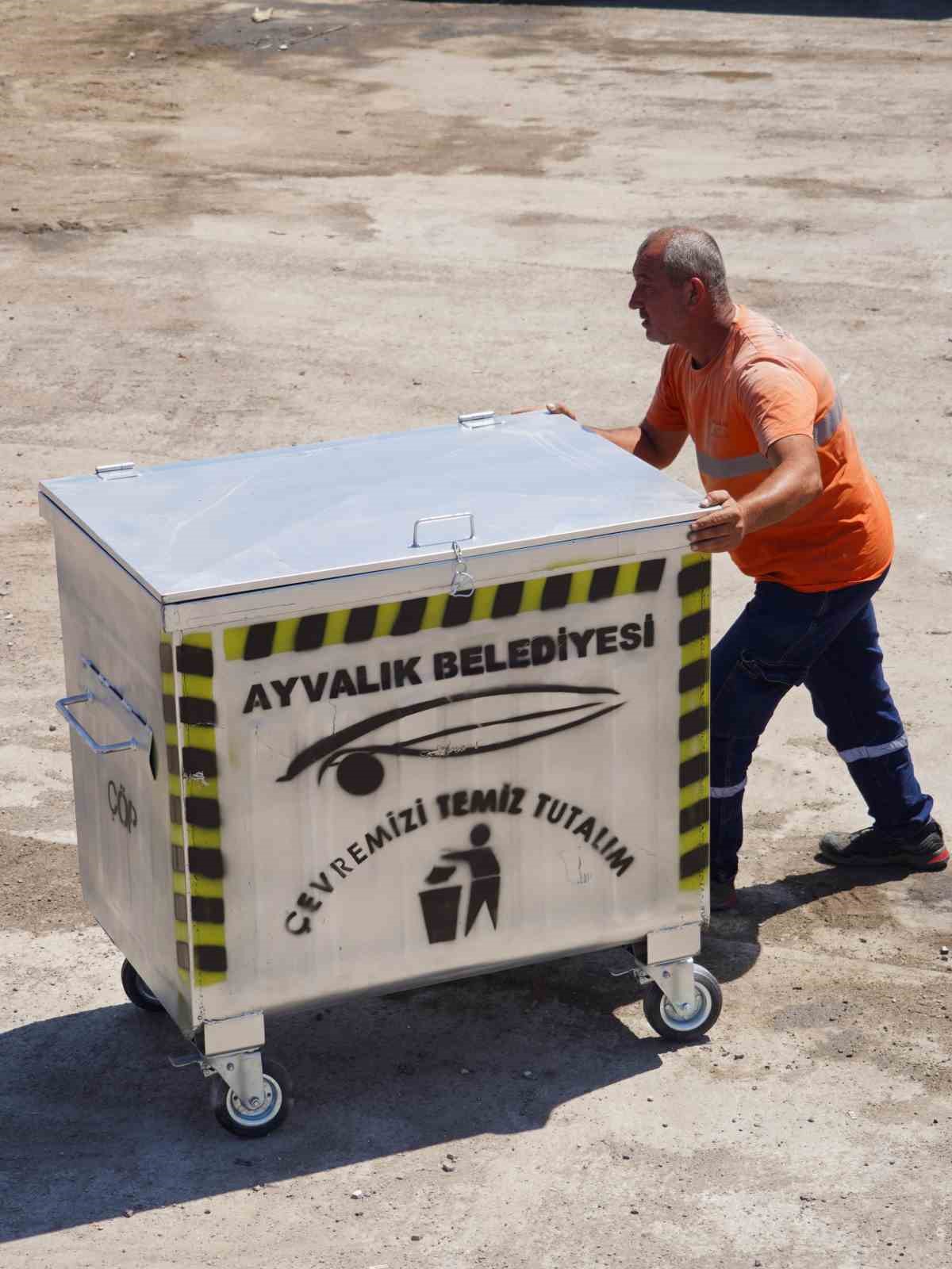 Ayvalık&rsquo;a 1000 yeni &ccedil;&ouml;p konteyneri
