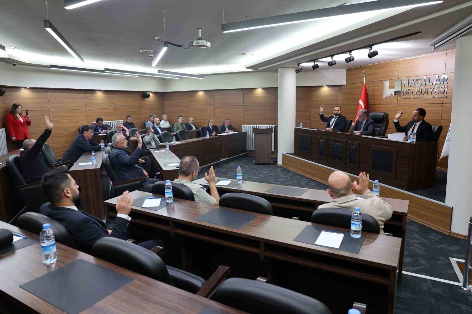 Hacılar’da çalışmalarla dolu yaz sezonu başlıyor