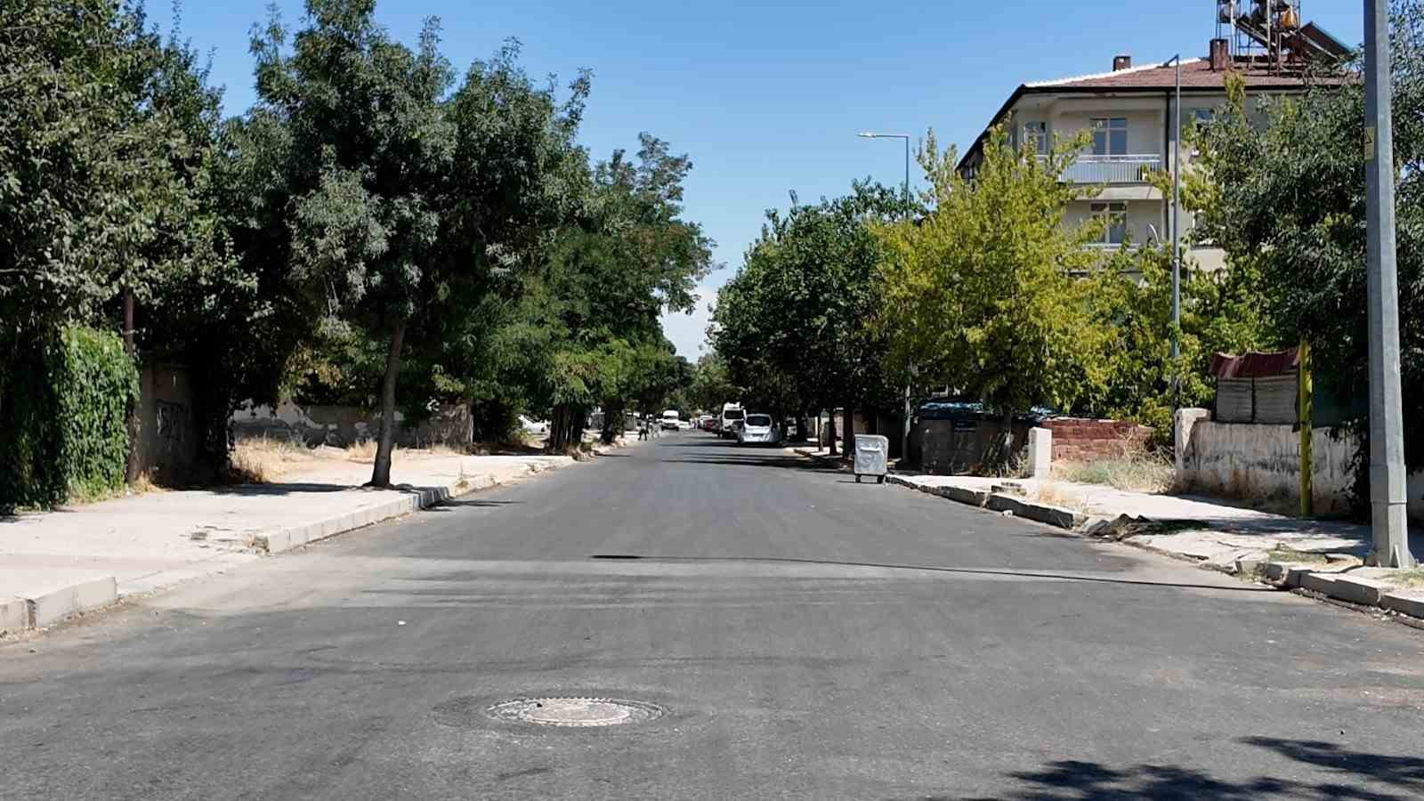 Sanayi Mahallesi&rsquo;nde asfalt ve kaldırım &ccedil;alışmaları tamamlandı