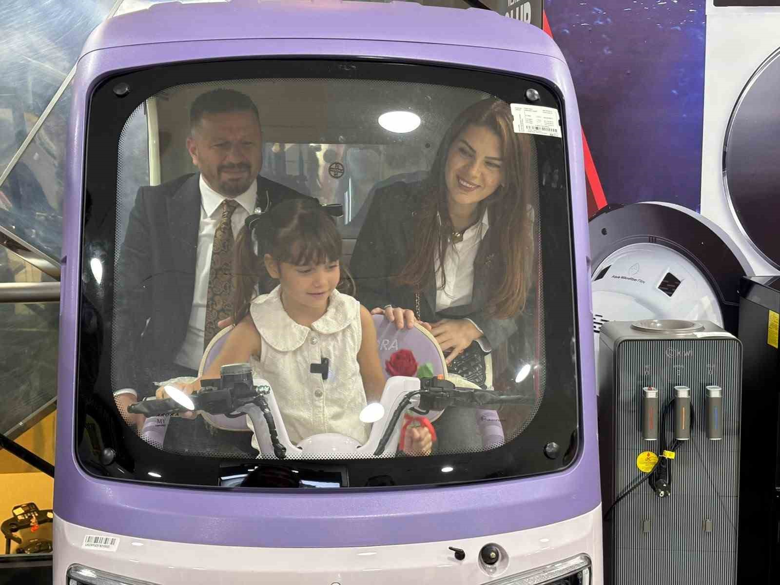 Minik İrem sınıf başkanlığını kaybetti