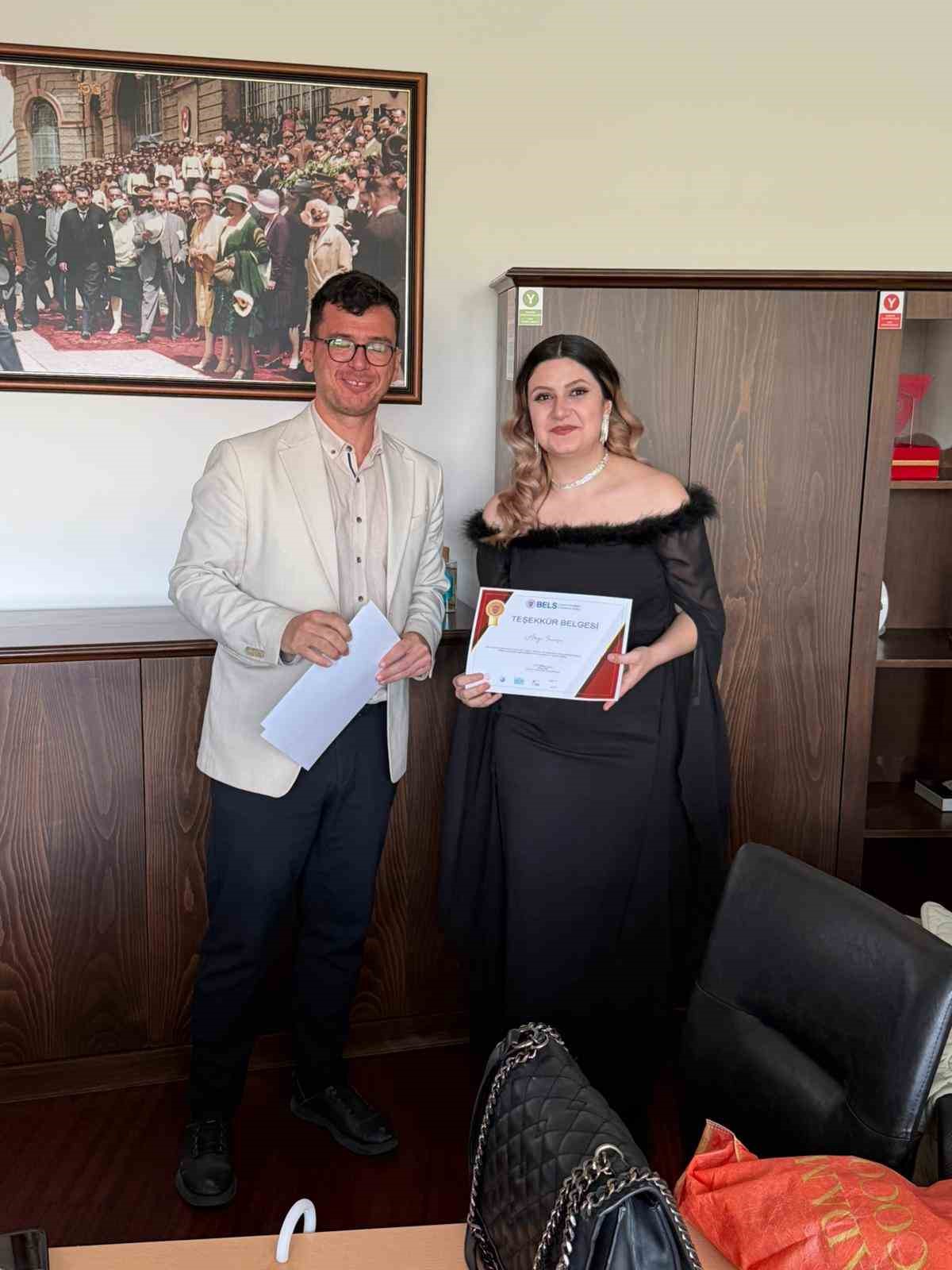 Atatürk Üniversitesi öğrencilerinden muhteşem şan konseri