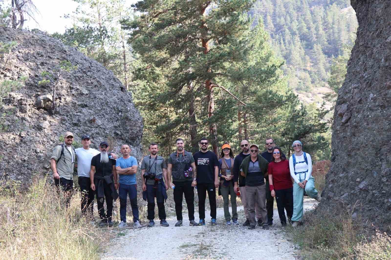 Erzurum’da doğanın kalbinde 15 kilometrelik yürüyüş