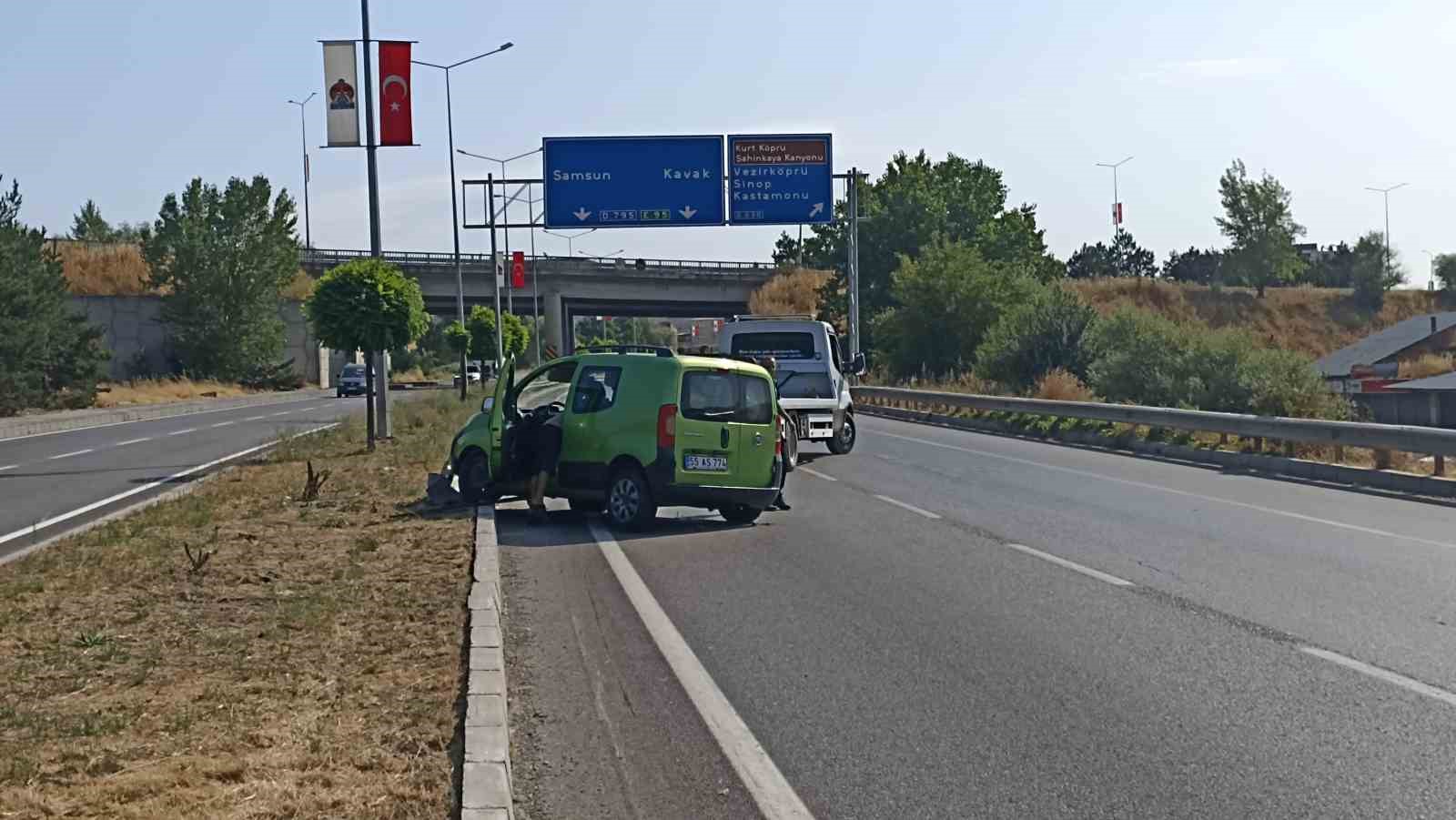 Samsun&rsquo;da zincirleme kaza: 3 yaralı