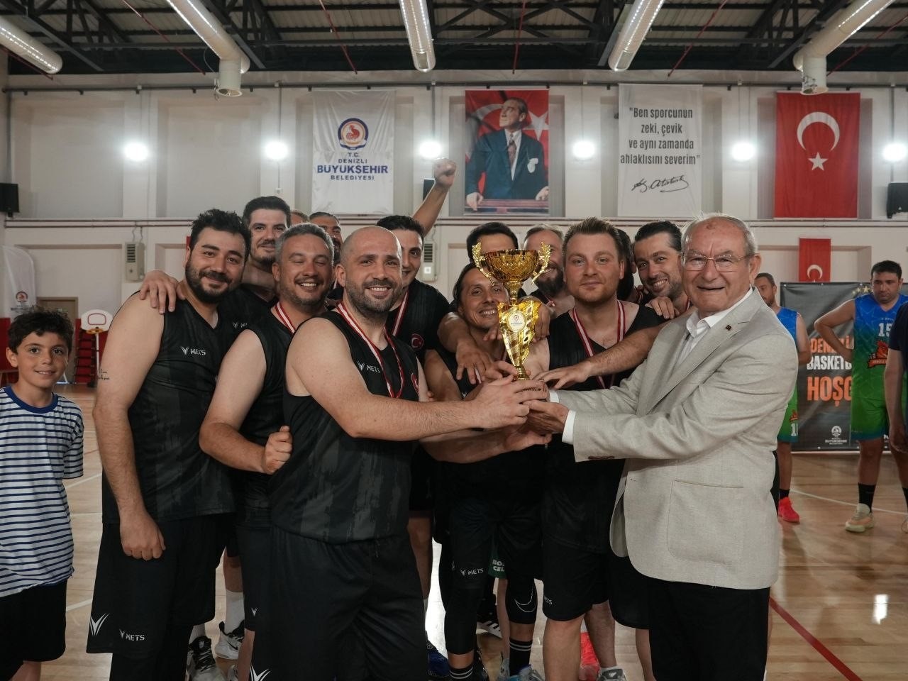 Denizli Büyükşehir Master Cup +35’te kupalar sahiplerini buldu