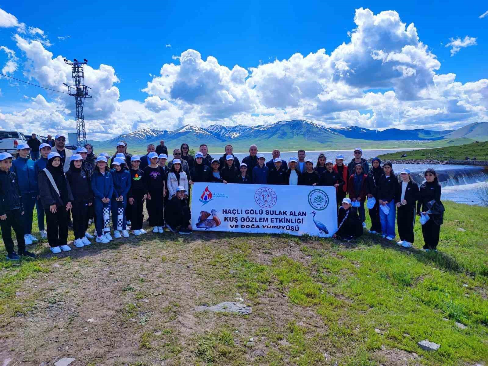 Bulanık Ha&ccedil;lı G&ouml;l&uuml;&rsquo;nde doğa ve &ccedil;evre bilinci etkinliği