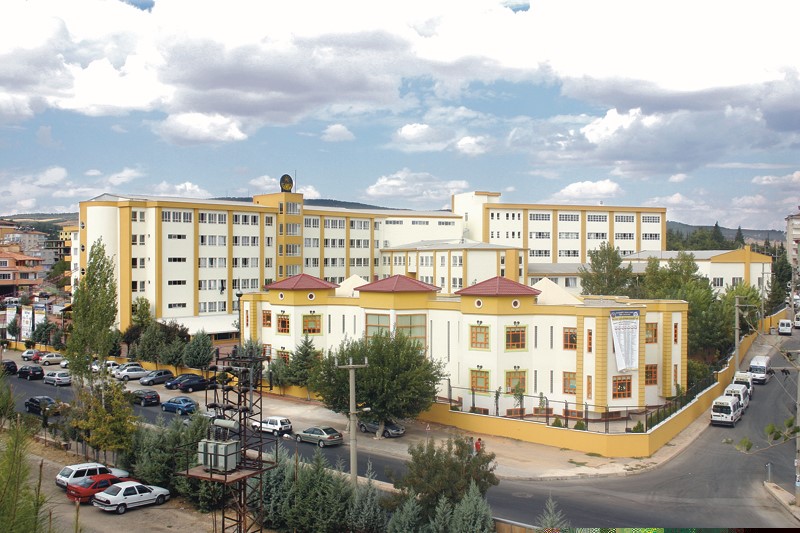 LGS&rsquo;de &ccedil;ifte şampiyonluk Gaziantep Kolej Vakfı&rsquo;nda