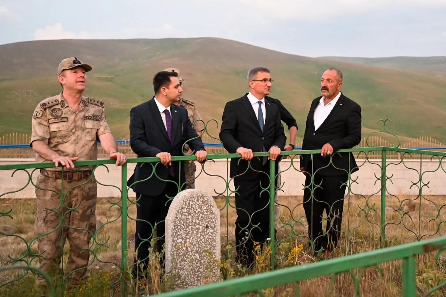Vali Baruş&rsquo;tan Şenkaya &ccedil;ıkarması