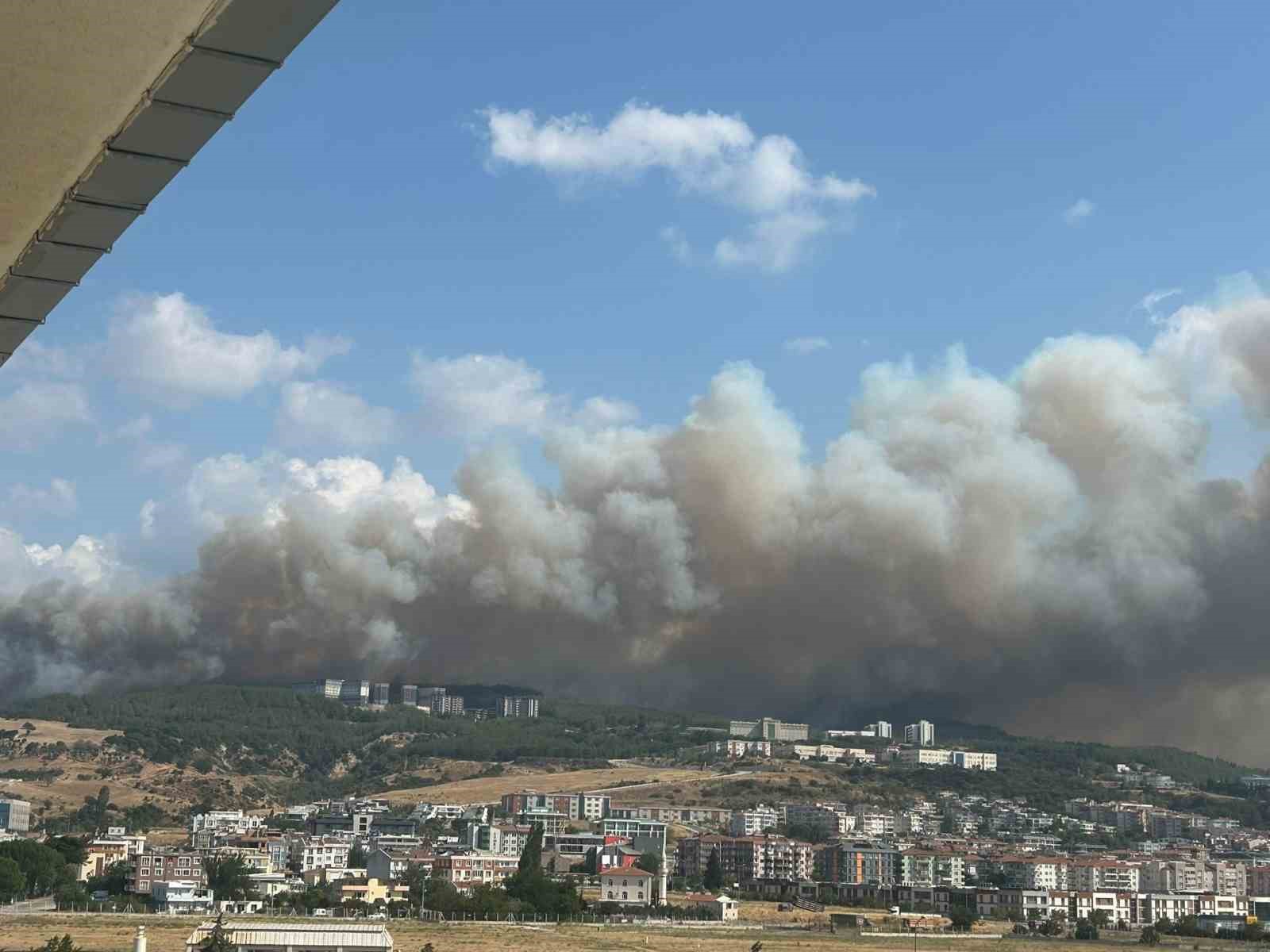 Çanakkale’de ateş savaşçıları 1 , 4 Uçak, 6 Helikopter, 89 arazöz ve 1123 personel ile yangın sezonuna hazır