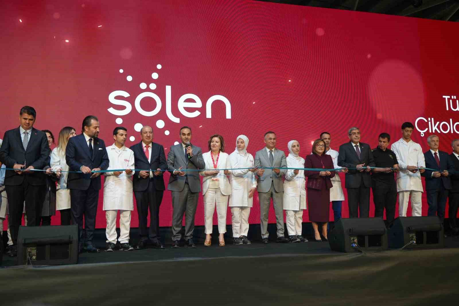 Bakan Kacır: "Küresel ölçekte yaşanan dönüşümden güçlenerek çıkmayı başardık"