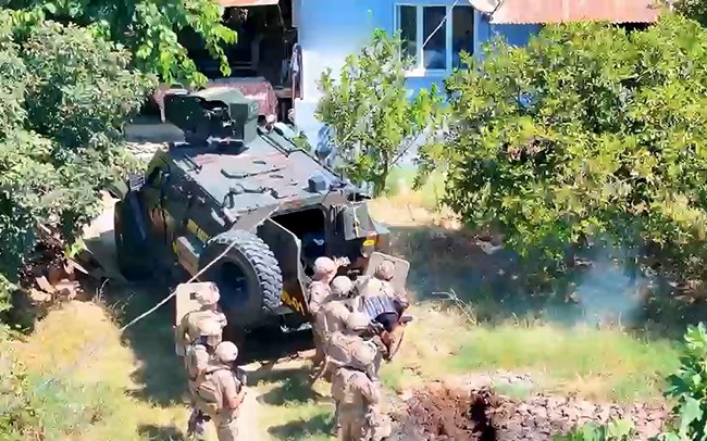 Polise silahla karşılık veren şahıs yakalandı