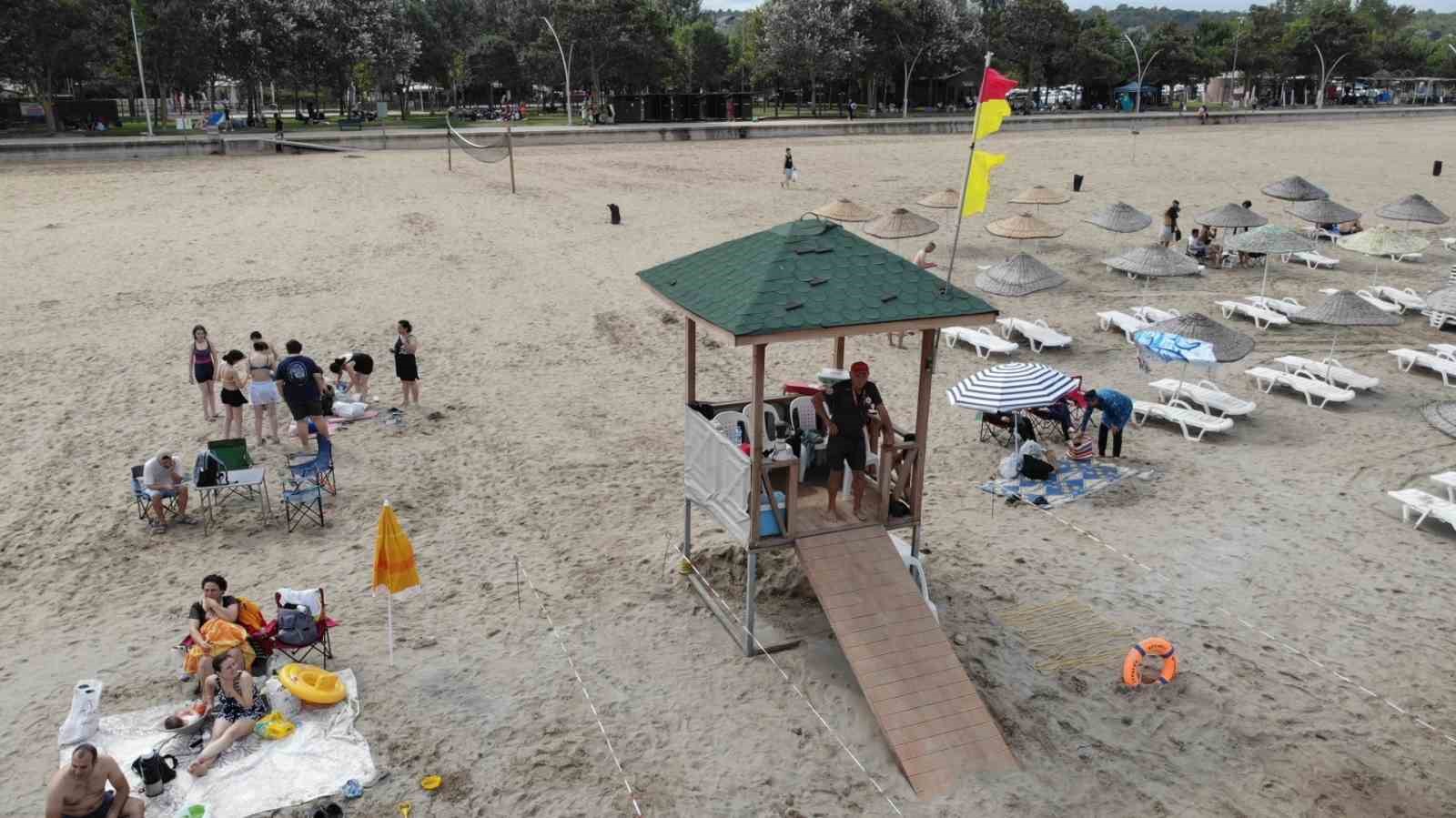 Kocaeli sahillerinde bir haftada 87 kişi boğulmaktan kurtarıldı