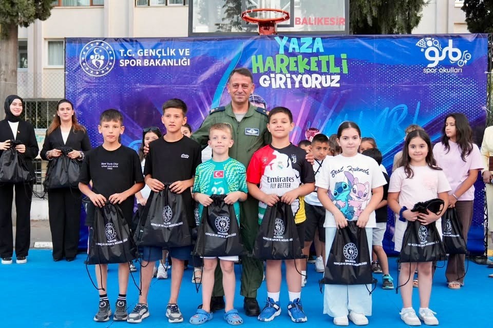 Balıkesir’de gençler yaza hareketli giriyor