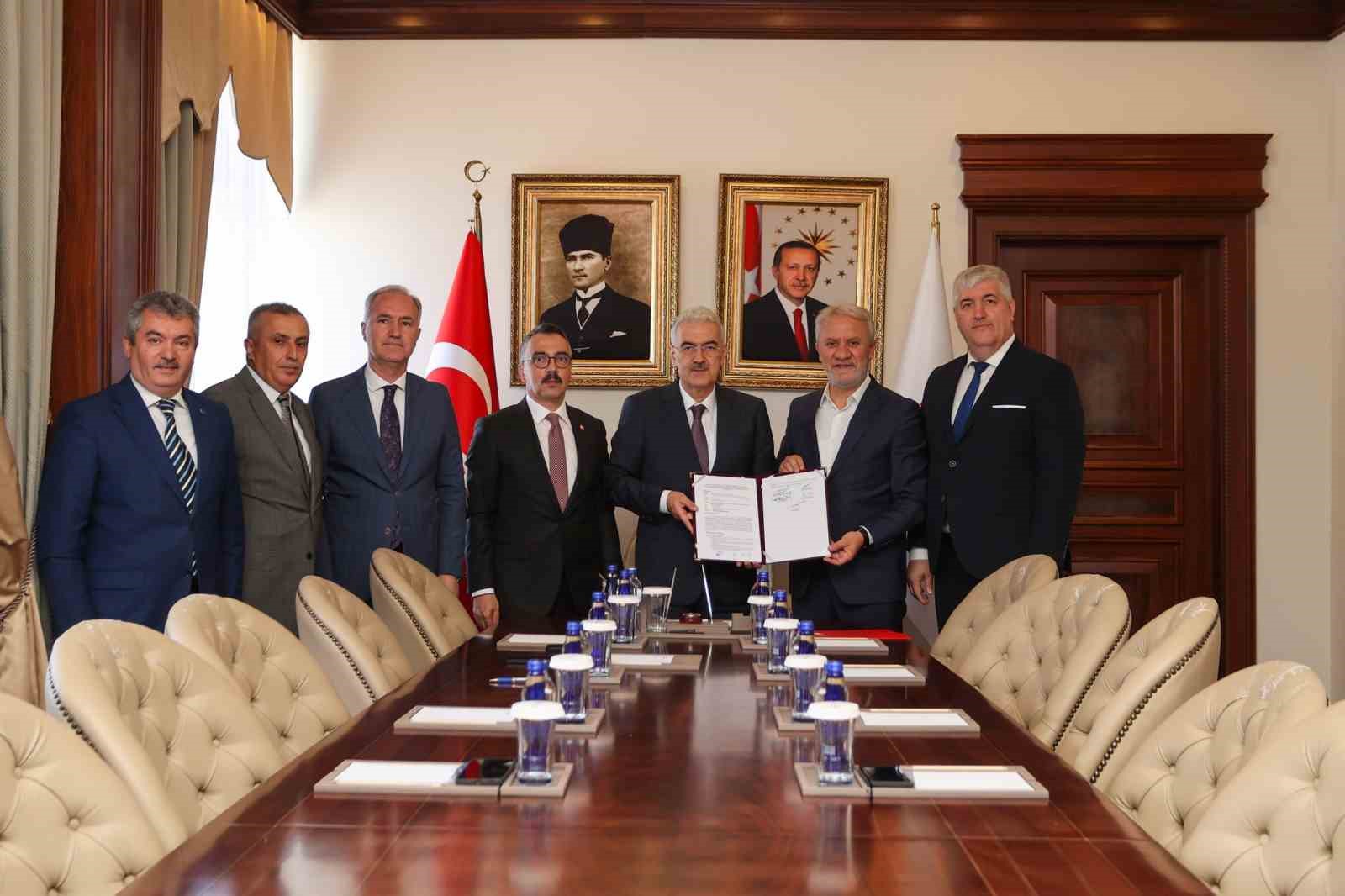 İneg&ouml;l&rsquo;e iki yeni anaokulu i&ccedil;in imzalar atıldı