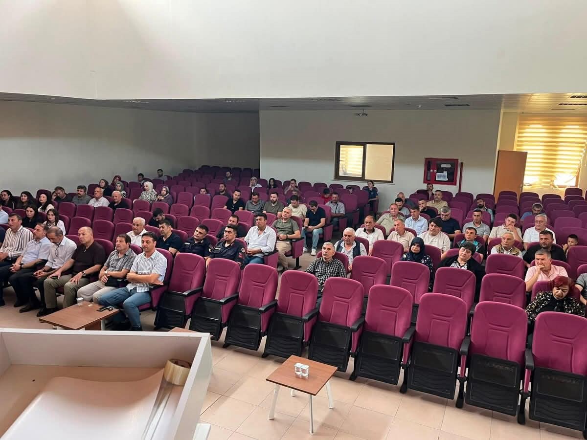 Şuhut’ta ’Koruyucu Aile Hizmet Modeli Tanıtım Programı’