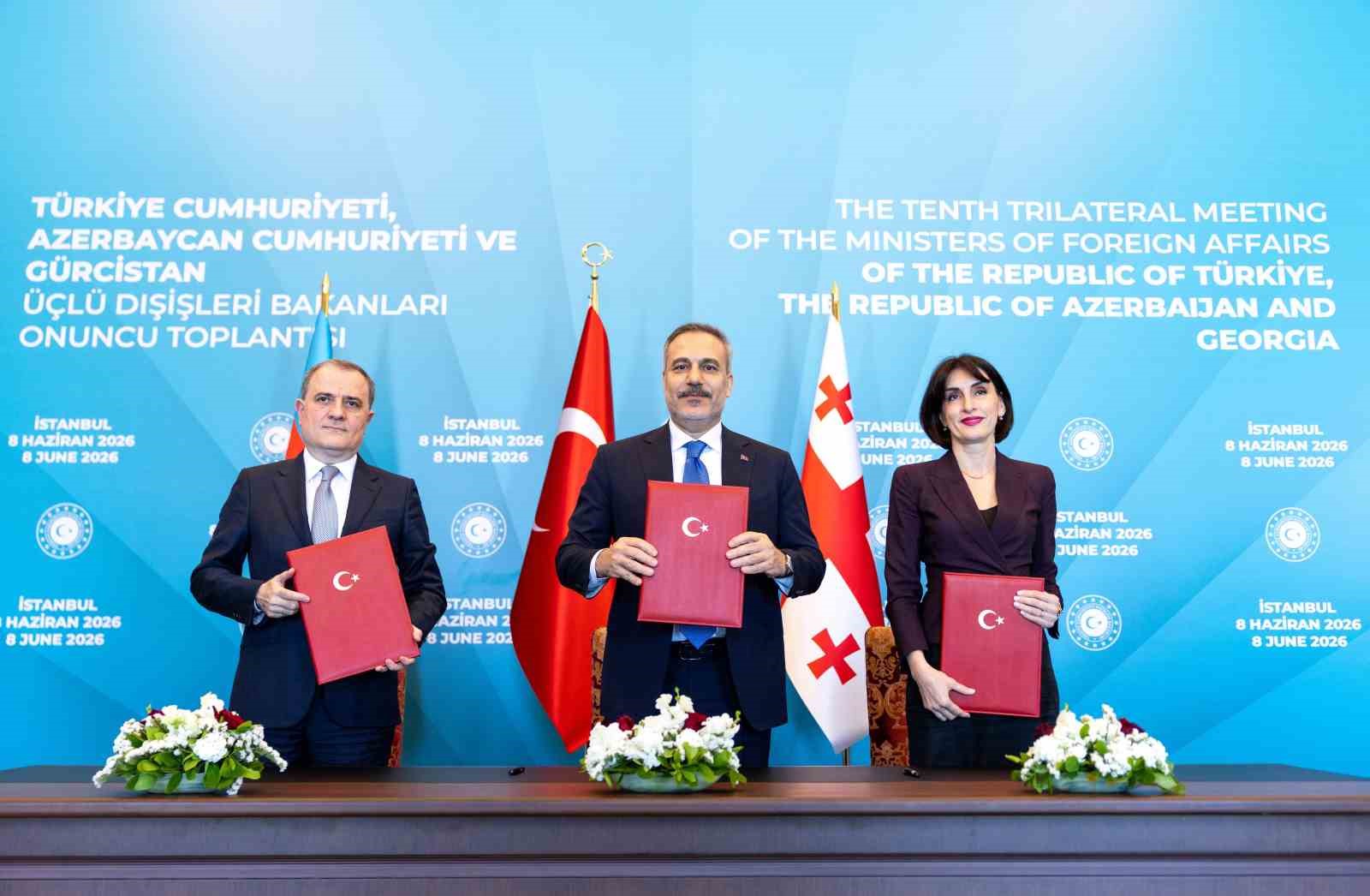İstanbul’da Türkiye-Azerbaycan-Gürcistan arasında İstanbul Bildirisi imzalandı