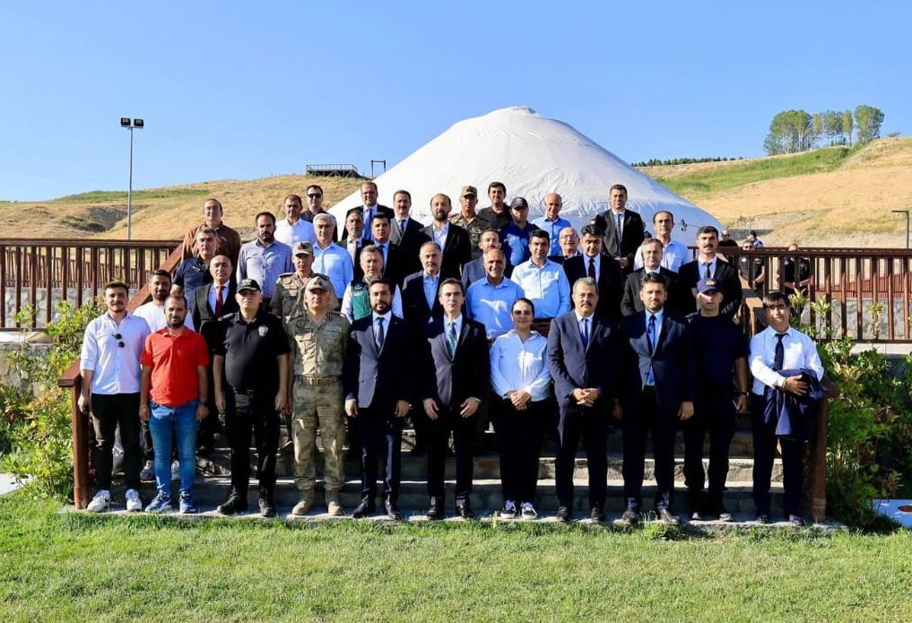 Ahlat ’1071 Ahlat-Malazgirt Kutlamaları’na hazırlanıyor