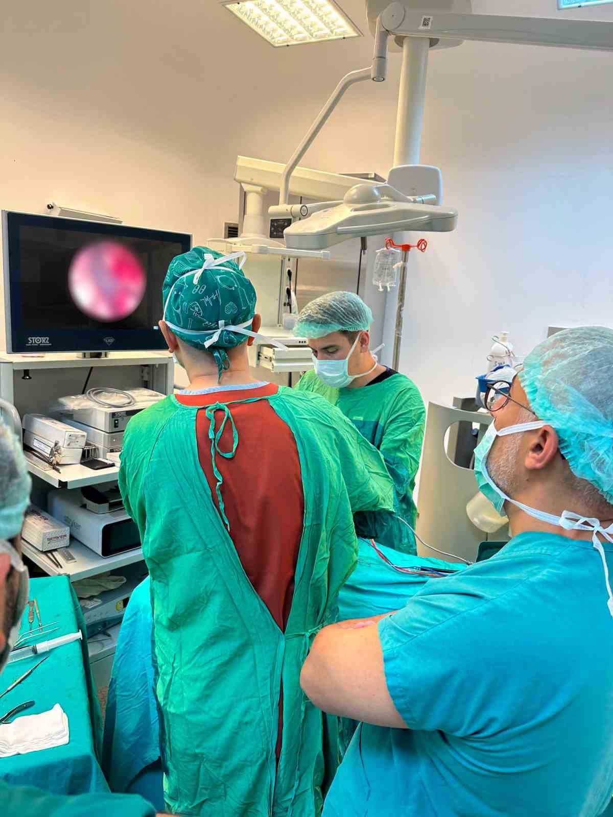 MEAH&rsquo;ta lazerle iki kritik operasyon başarıyla ger&ccedil;ekleştirildi