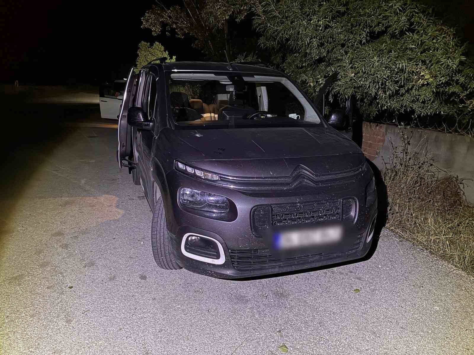 Edirne’de göçmen kaçakçılığı operasyonu: 2 gözaltı