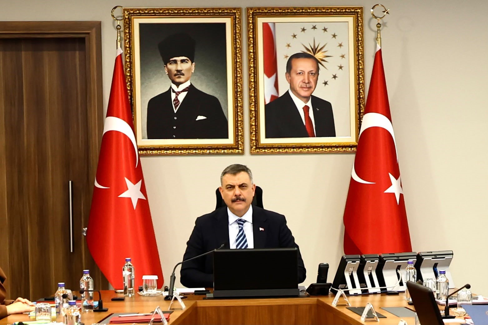 İçişleri Bakanı Mustafa Çiftçi, ‘Kaçakçılık ve Organize Suçlarla Mücadele Güvenlik Toplantısı’na başkanlık etti