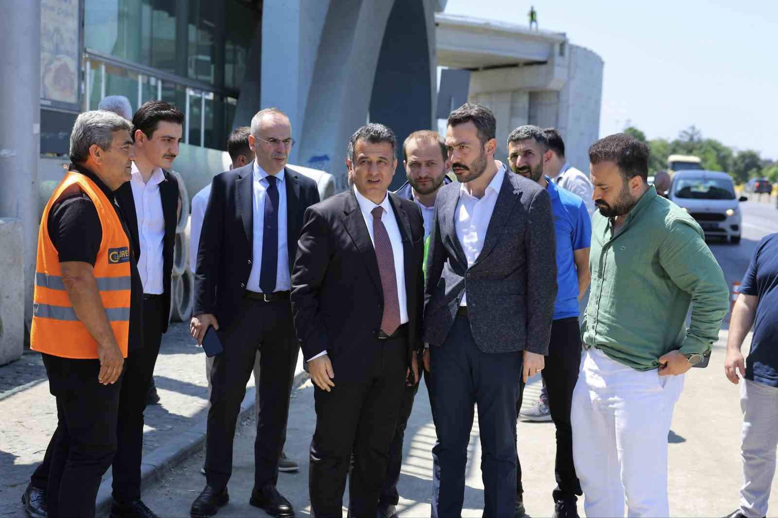 Kenan Şara Revizyonu: Betonarme tamamlandı, asfalt ve korkuluk çalışmaları sürüyor