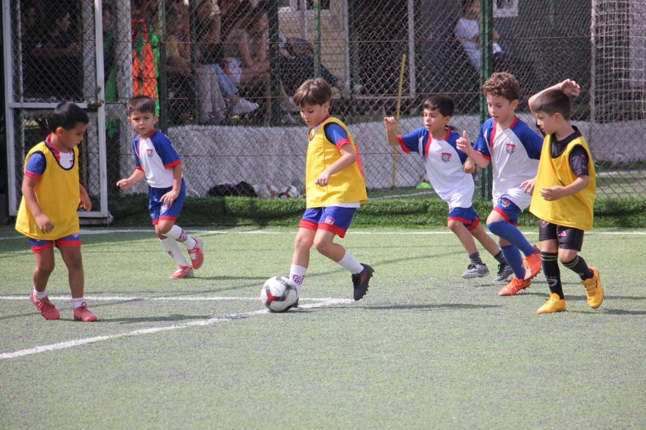 Çamlık Futbol Kulübü, futbolcu yetiştirmeye devam ediyor