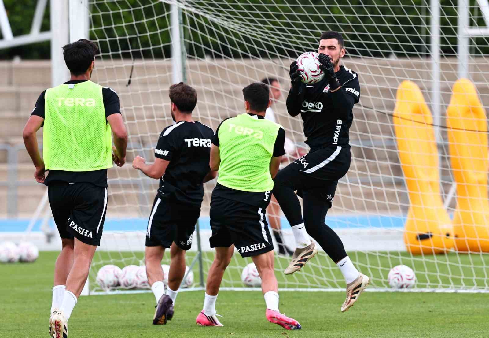 Beşiktaş, yeni sezona Slovakya’da hazırlanıyor