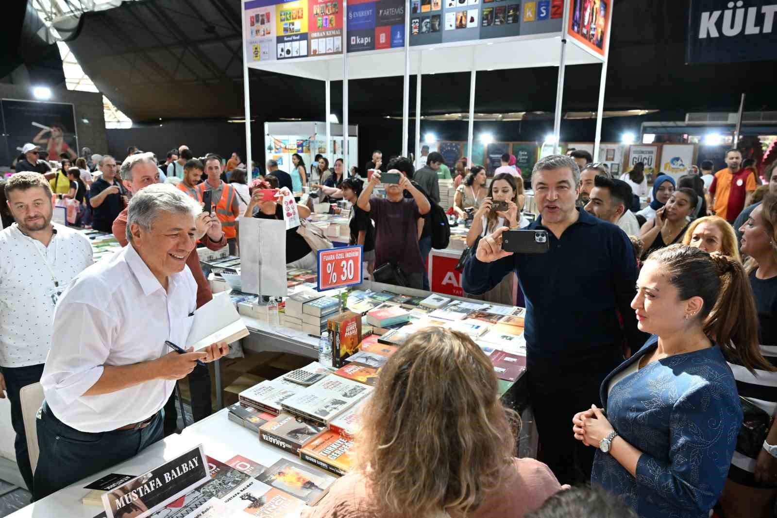 16. Antalya Kitap Fuarı 2 Ekim Cuma günü açılıyor