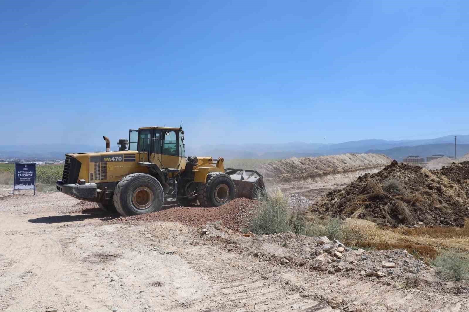 Büyükşehir’den İnegöl’e 18 kilometre uzunluğunda yeni yol