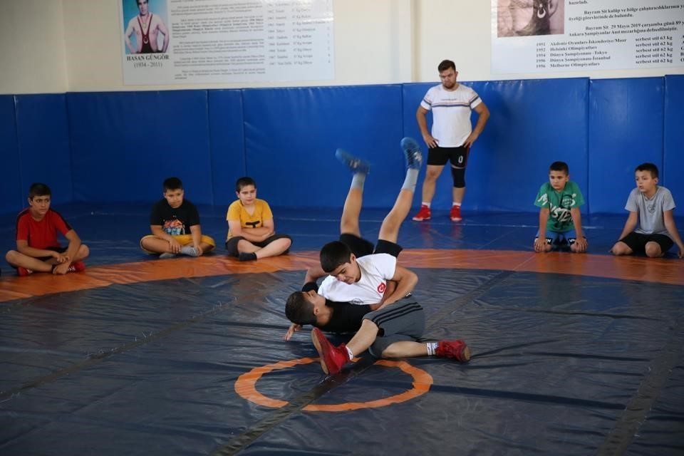 Merkezefendi’de Yaz Spor Okulları kurs kayıtları başlıyor