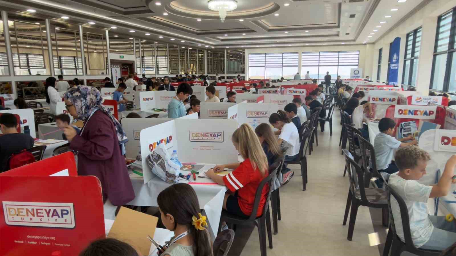 Geleceğin T&uuml;rkiye&rsquo;si i&ccedil;in ter d&ouml;kt&uuml;ler