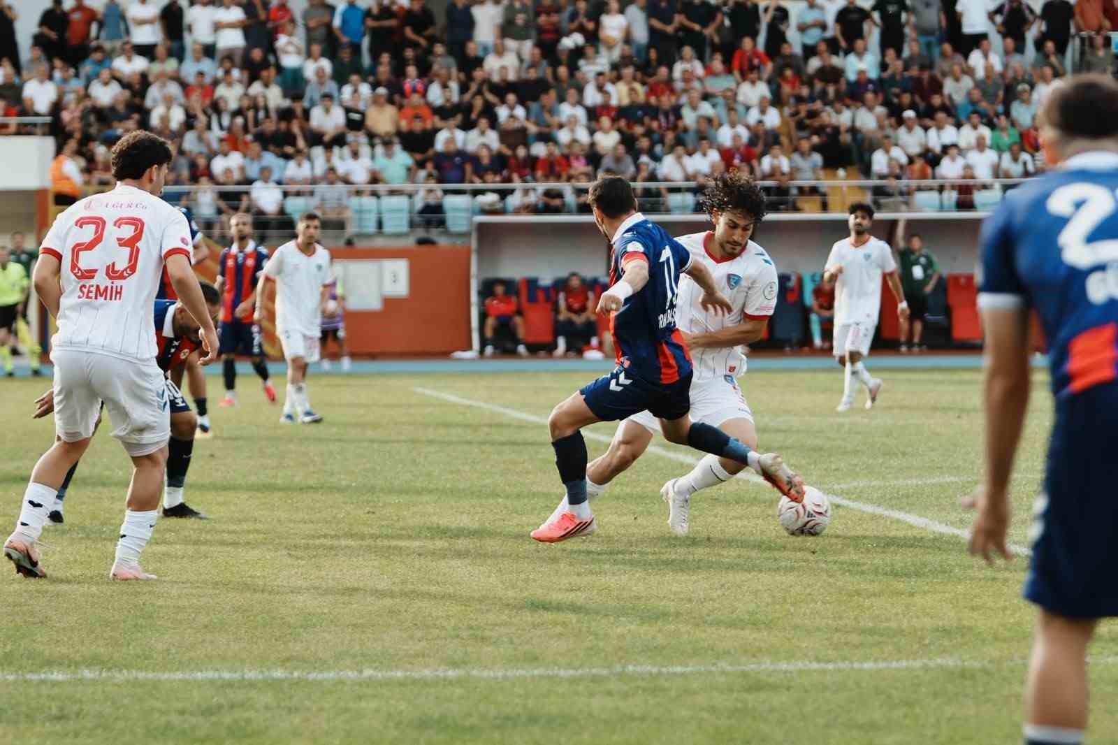 TFF 3. Lig: Zonguldakspor: 1 - Karab&uuml;k İdmanyurdu: 2