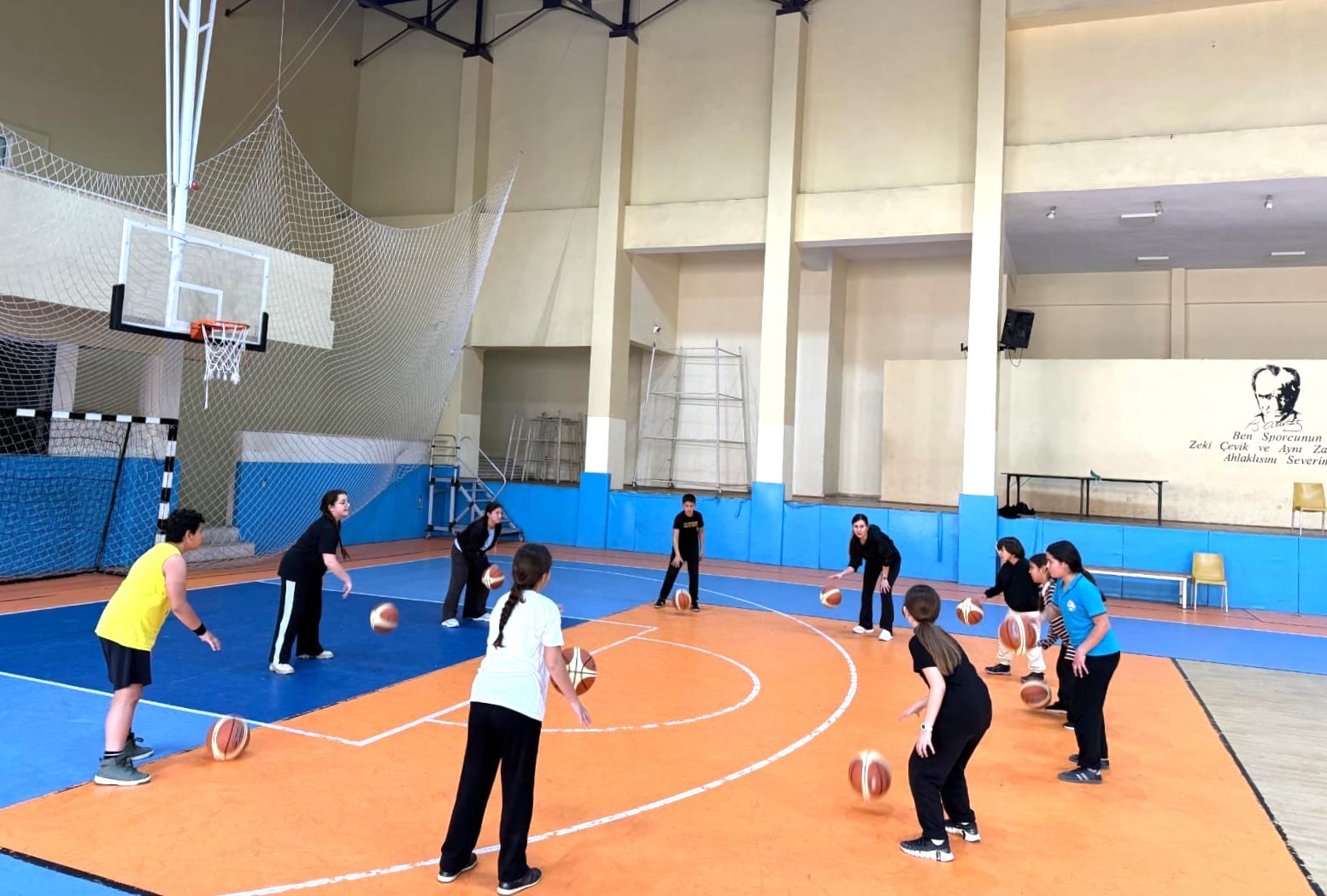 Aksu Belediyesi yaz spor kursları başlıyor