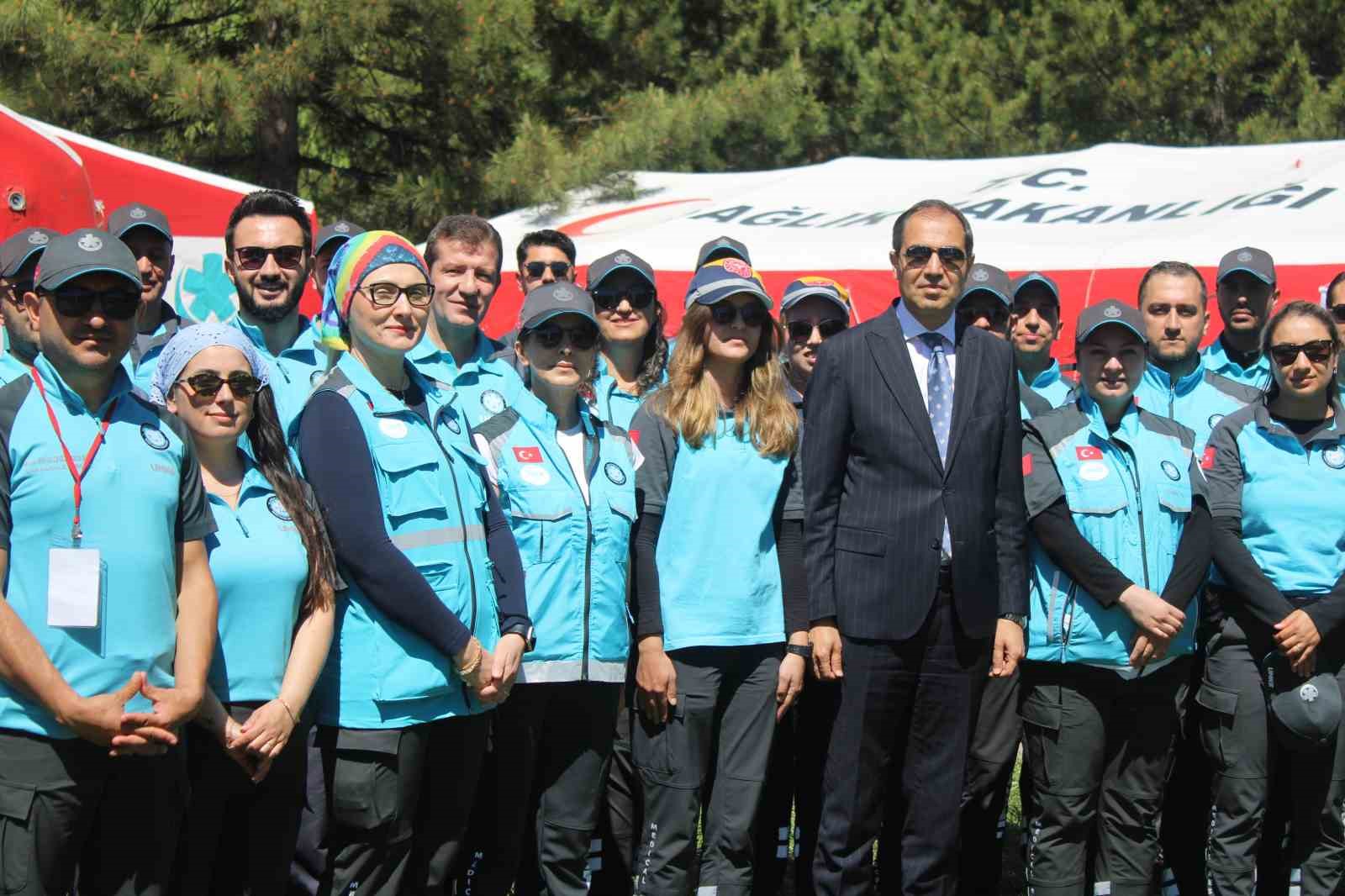 UMKE personeli Koramaz Vadisi’nde zorlu eğitim kampını başarıyla tamamladı