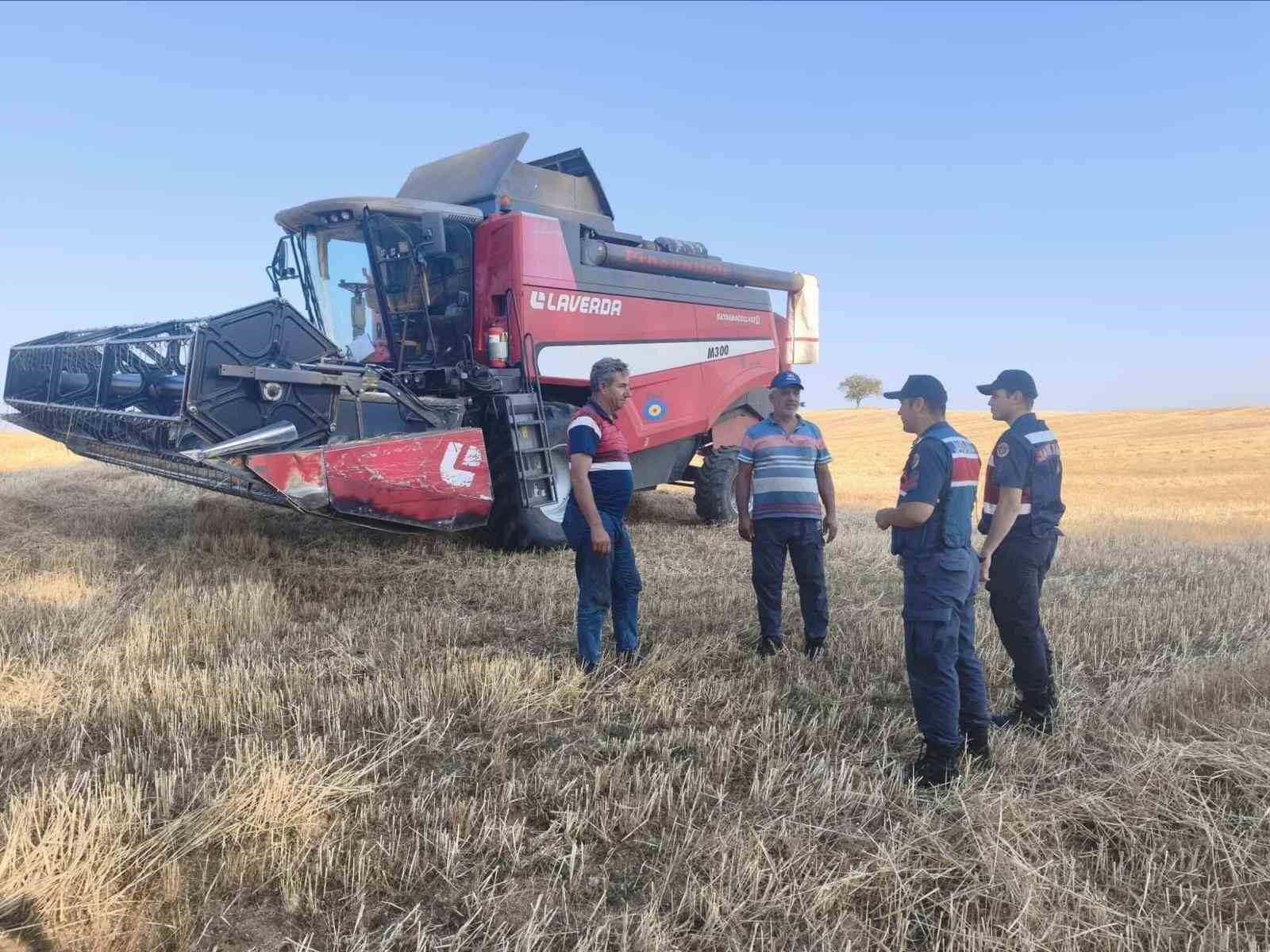 Jandarma, hasat öncesi yangına karşı sahada