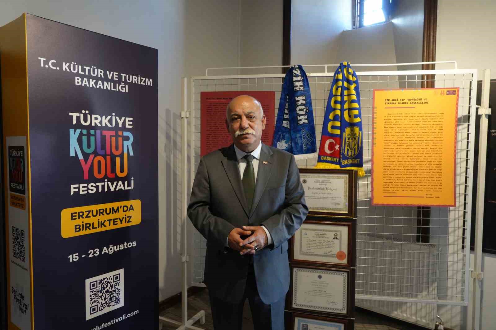 İlk kumbarasıyla başlayan koleksiyon tutkusu 65 yaşında sergiye dönüştü