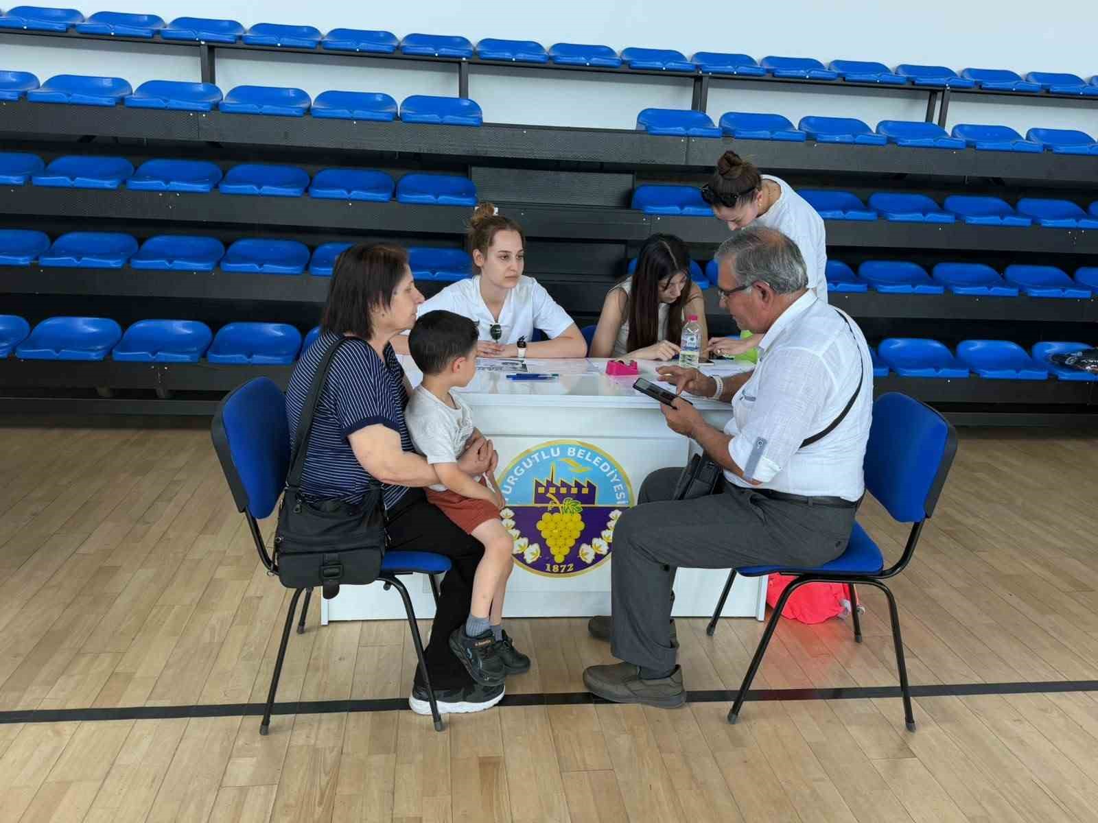 Turgutlu Belediyesinin yaz ve kültür kurslarına büyük talep