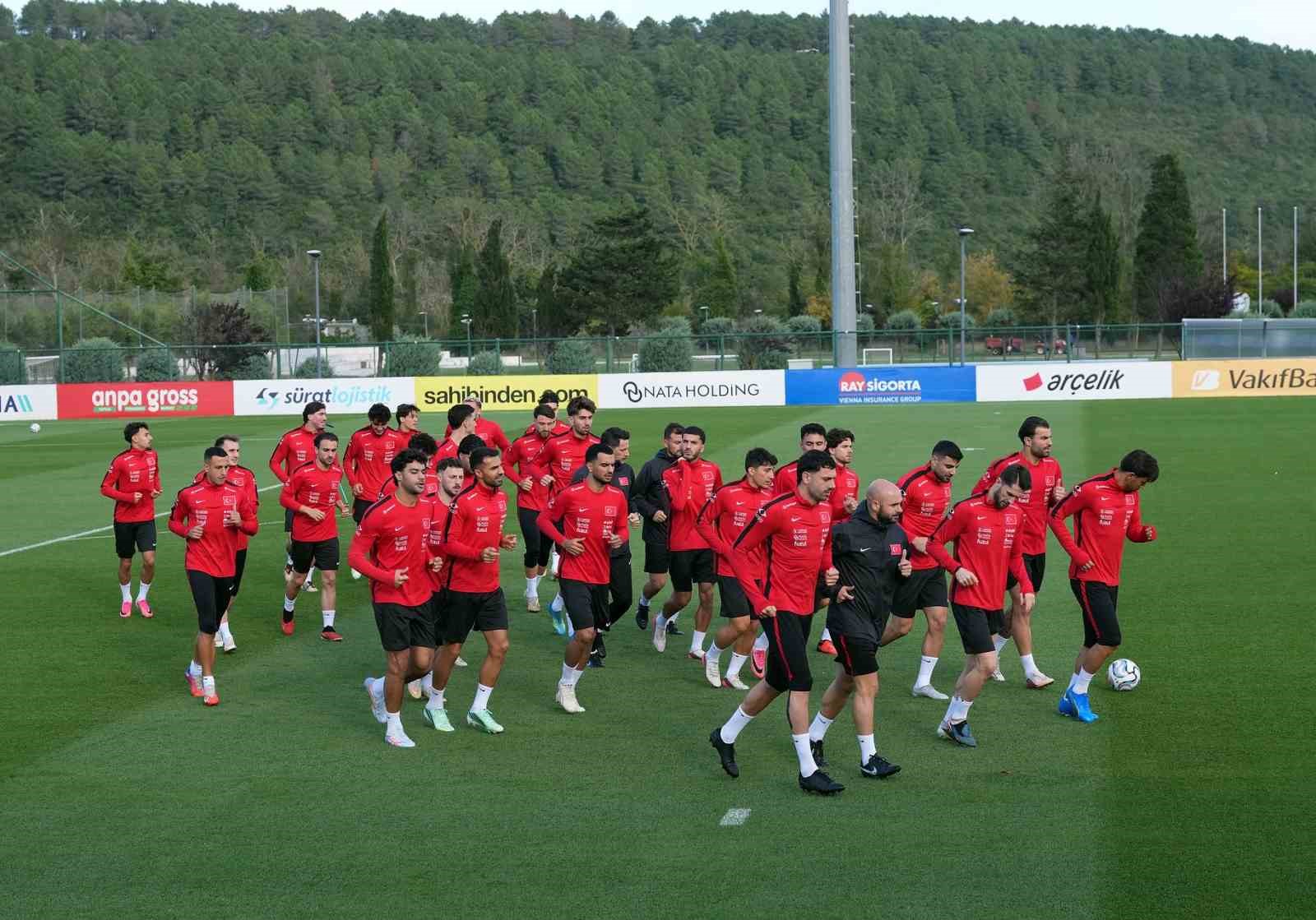 A Milli Futbol Takımı, Belçika maçı hazırlıklarına devam etti