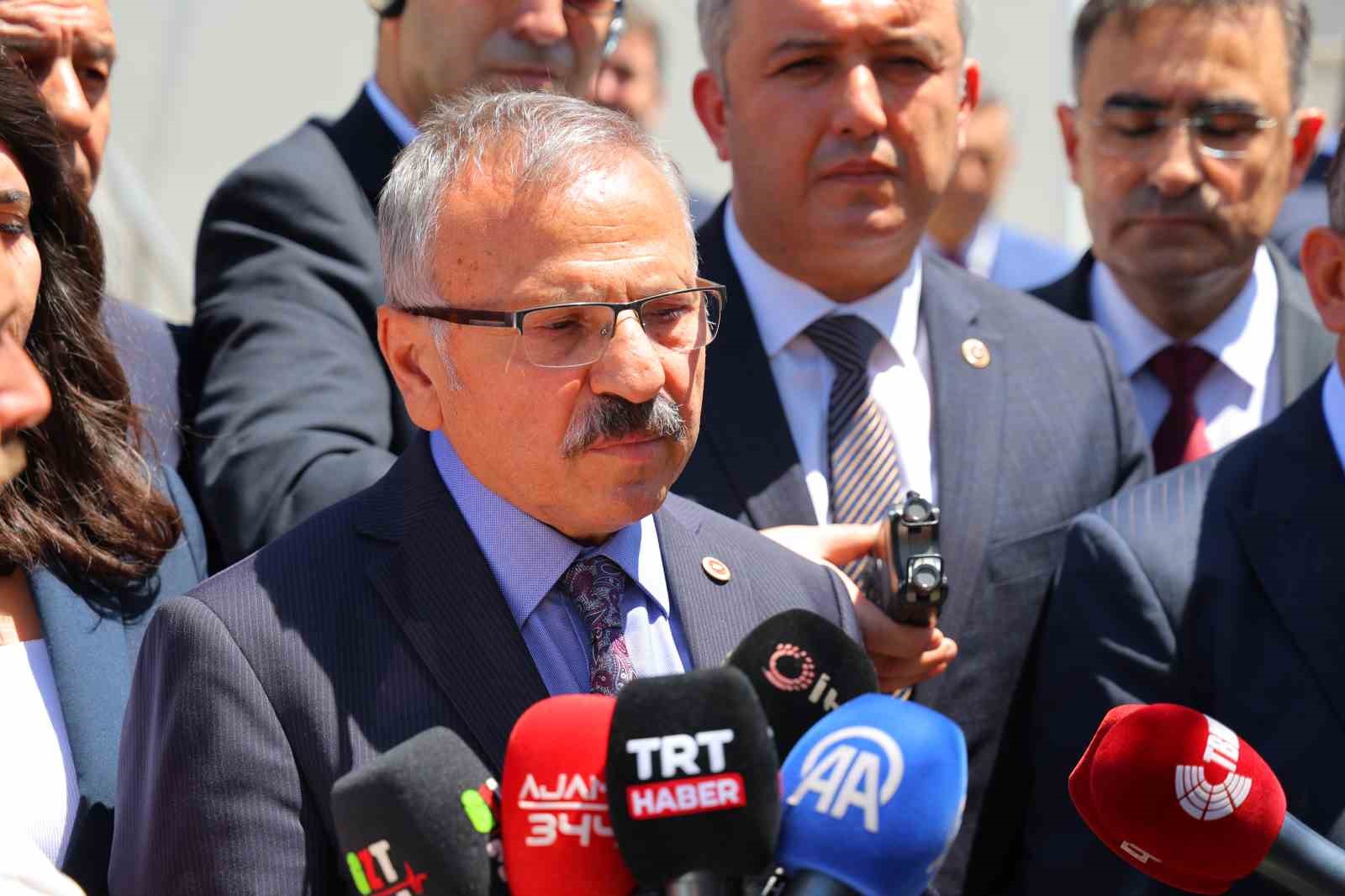 TBMM Komisyonu Ayser Çalık Ortaokulu’nda incelemelerde bulundu
