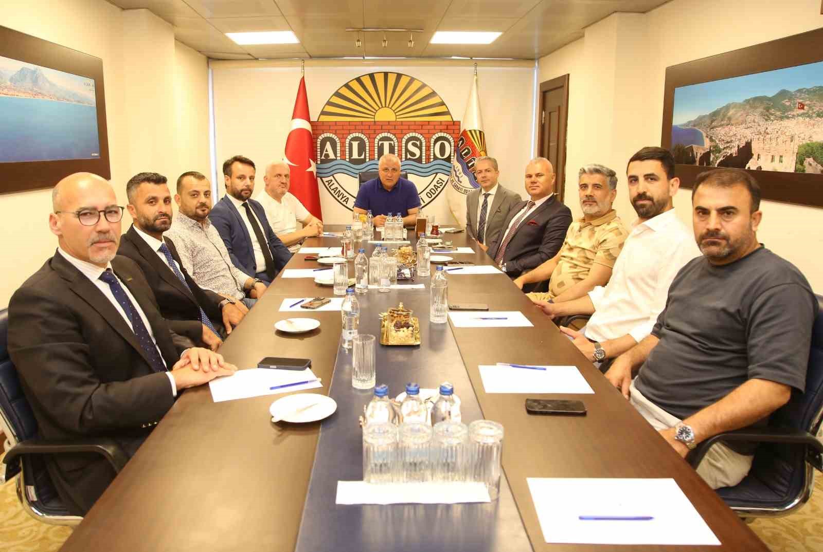 ALTSO Başkanı Erdem: "Sektörlerimizin taleplerini ilgili mercilere taşımaya ve çözüm üretmeye kararlılıkla devam edeceğiz’’