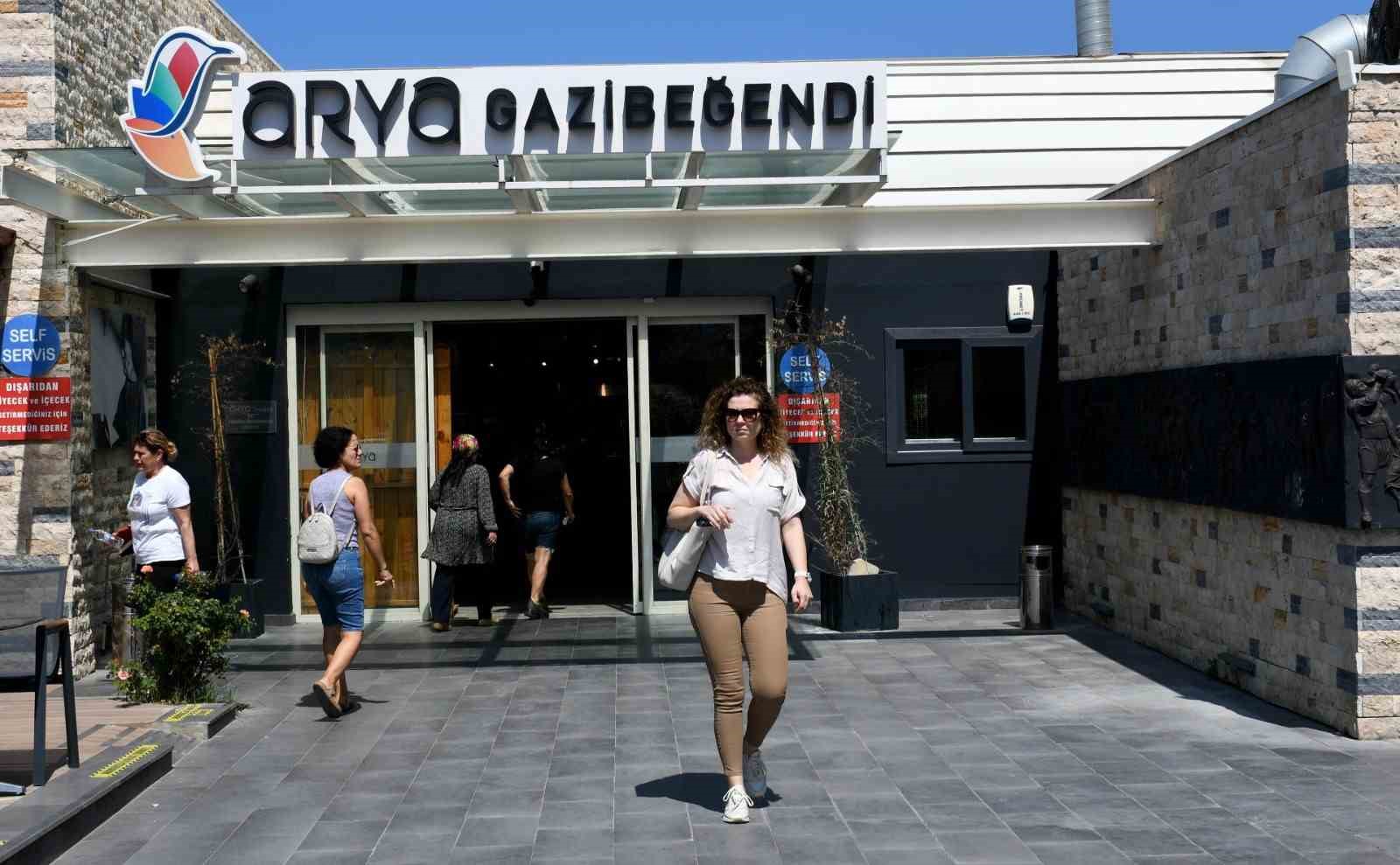 Kuşadası Belediyesi Arya Tesisleri’nde nakit uygulaması sona erdi