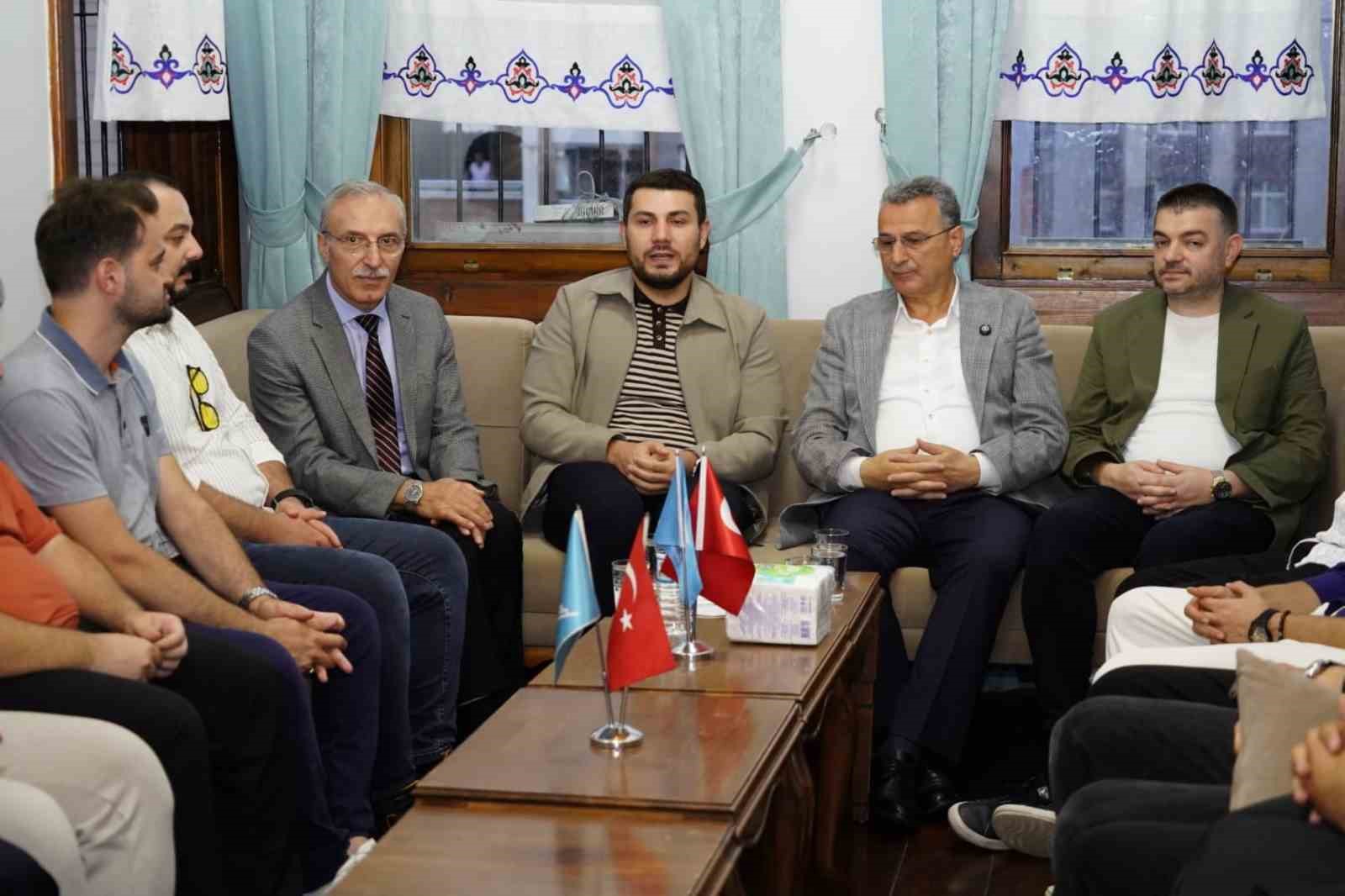 Başkan Kurnaz: "Gençlerimiz bizim için çok kıymetli"