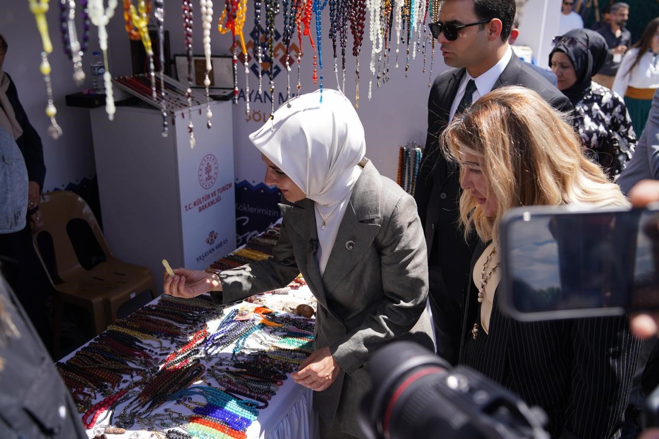 Erzincan’da "Yaşayan Miras Şöleni" kapılarını açtı