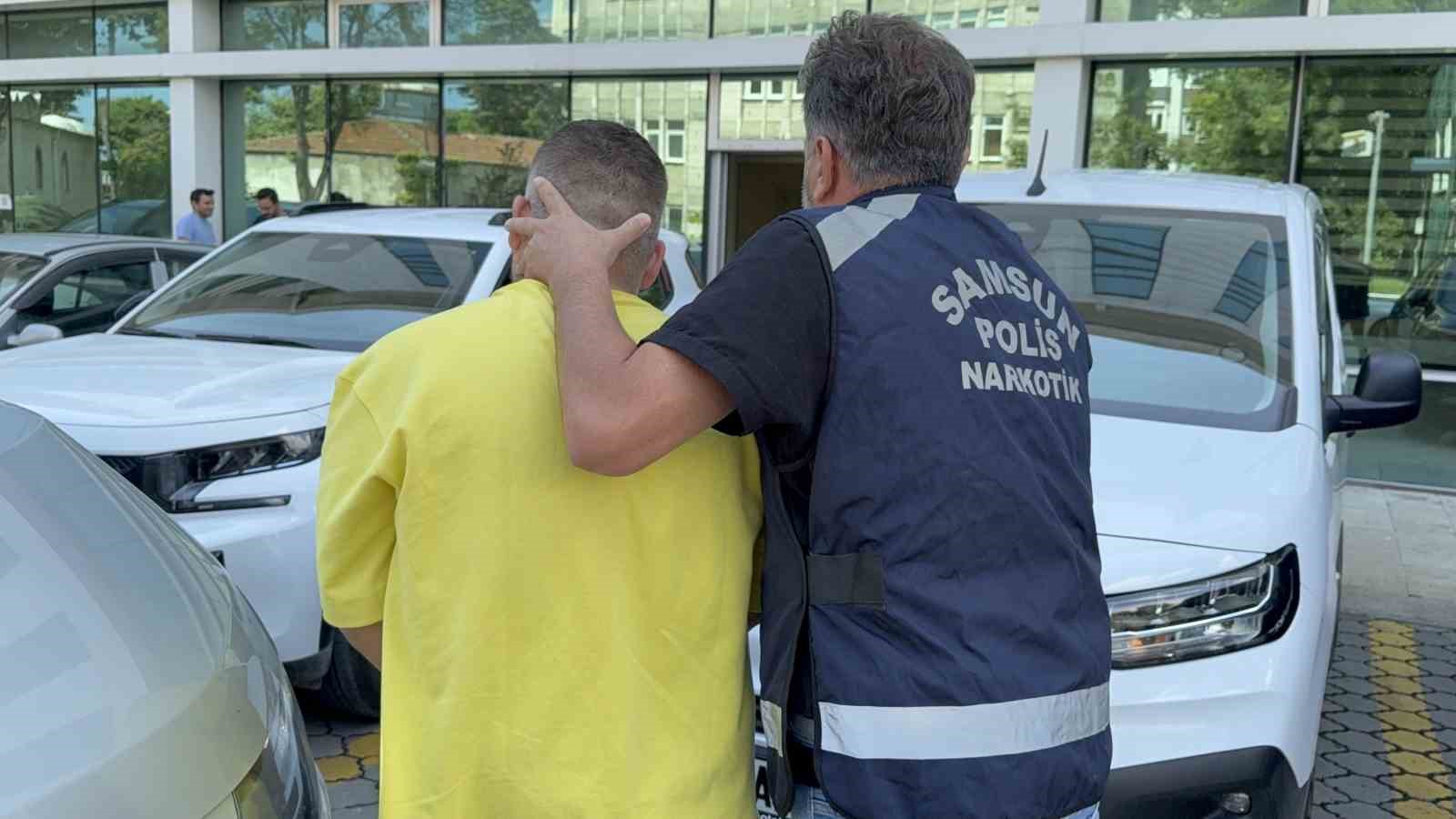 Uyuşturucu ticareti şüphelisi tutuklandı