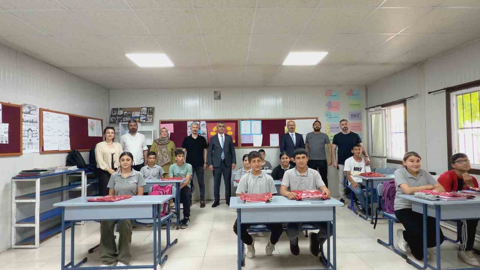 İstanbul Bahçelievler Milli Eğitim Müdürlüğünden Pazarcıklı öğrencilere moral desteği