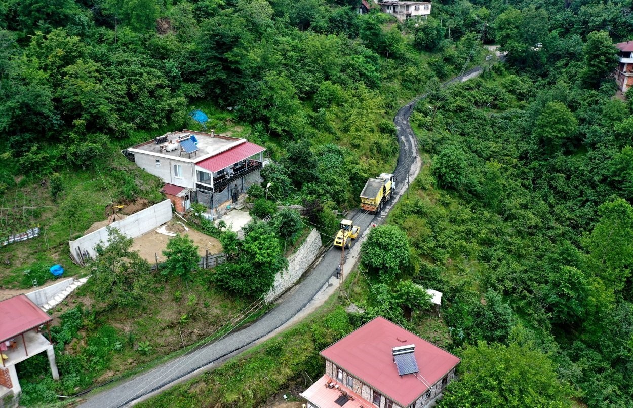 Ordu’nun kırsalında asfalt çalışmaları