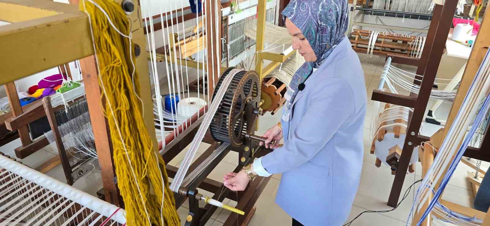 Vezirköprü Susuz bezi gelecek nesillere aktarılıyor