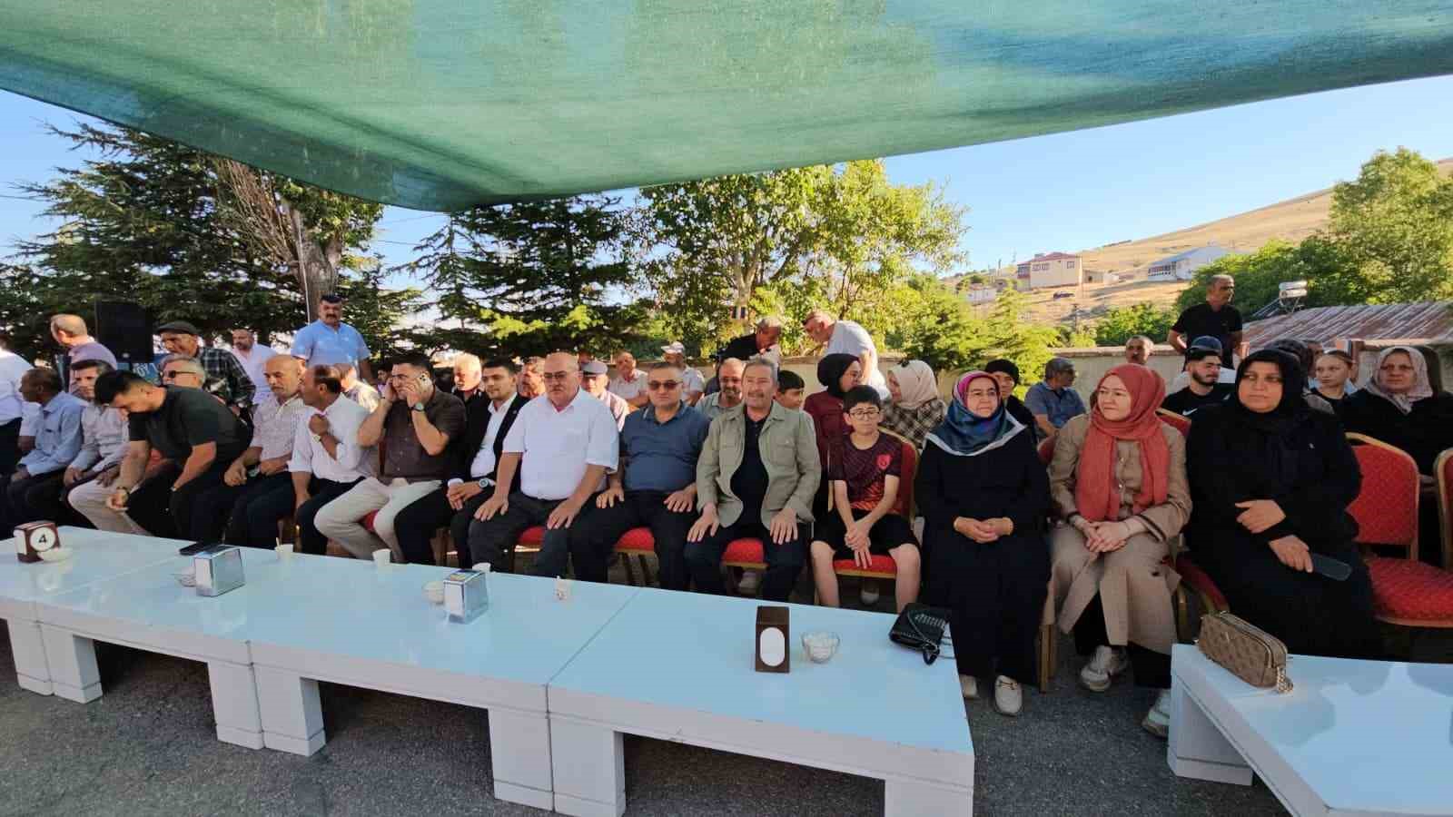 Yenik&ouml;y Şenliği coşkusu başladı