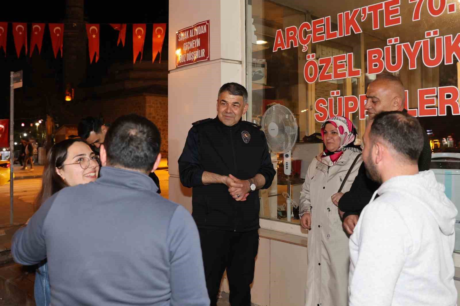 Erzurum’da Emniyet Müdürü tavsiye etti, vatandaş sigarayı bıraktı