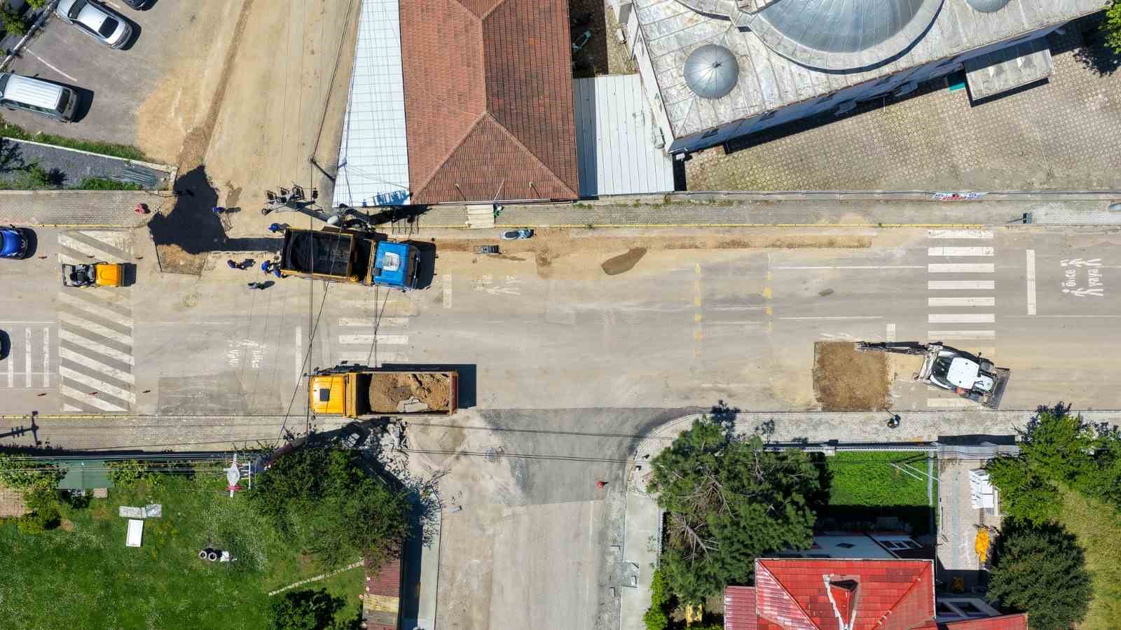 Başiskele’de mahalleler "Köşe Bucak Güzel İşler" çalışmasıyla yenileniyor
